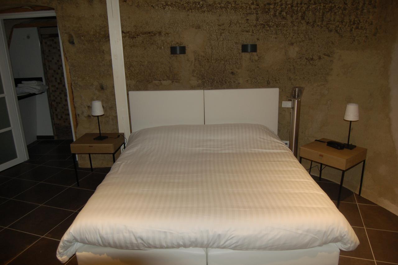 Rocaminori Hotel Louresse-Rochemenier Экстерьер фото